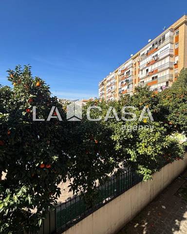Piso en Venta en Calle Primavera en El Torrejón - El Cerezo