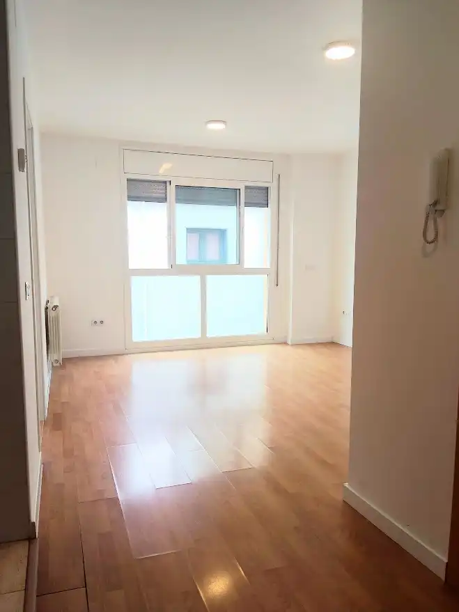 Duplexes for rent in Carrer Correu Vell, Centre Històric