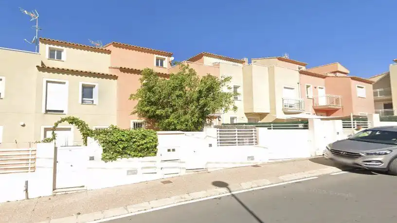 Vista exterior de Casa adosada en venda en L'Alfàs del Pi