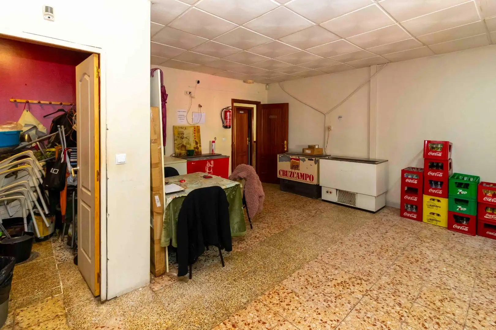 Local en venta en Badajoz con Aire acondicionado, Terraza y Amueblado