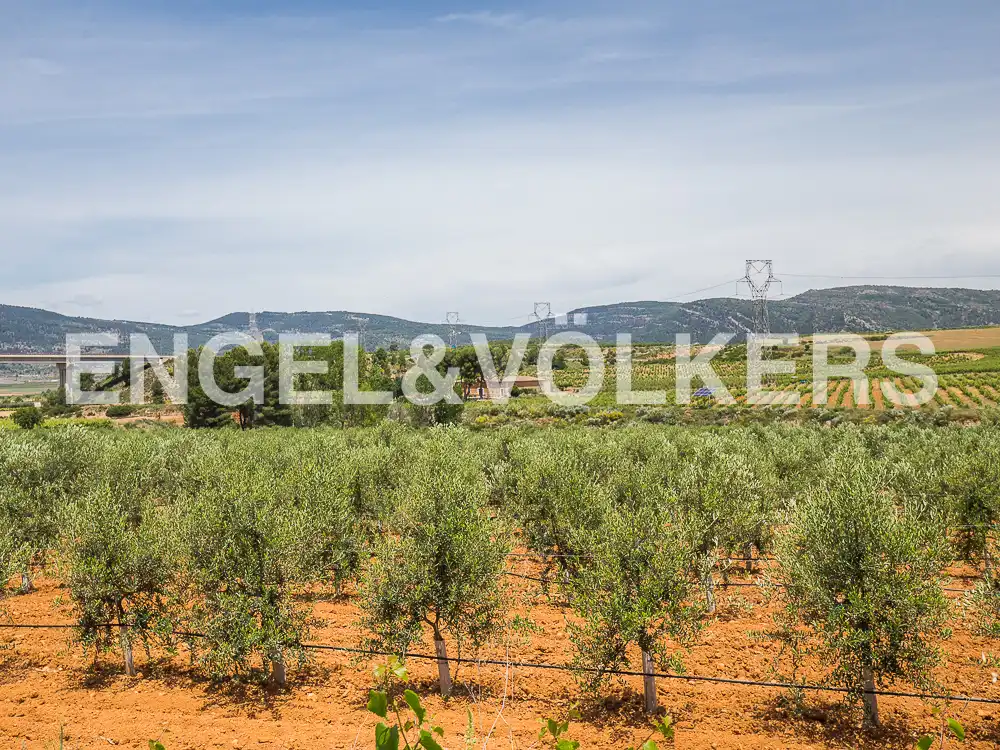 Casa o chalet en venta en Mogente / Moixent con Calefacción y Jardín privado