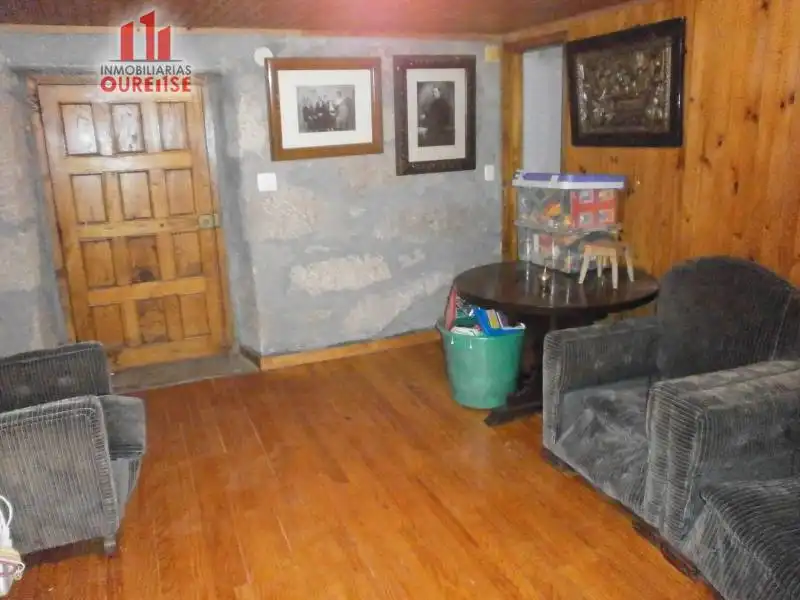 Casa o chalet en venta en Amoeiro con Trastero y Balcón