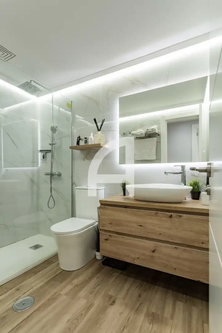 Baño de Ático en venta en Mijas con Aire acondicionado, Calefacción y Terraza