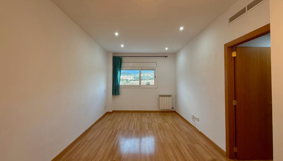 Photo 1 of Flat for sale in Avinguda de la Lacetània, Can Roca, Barcelona