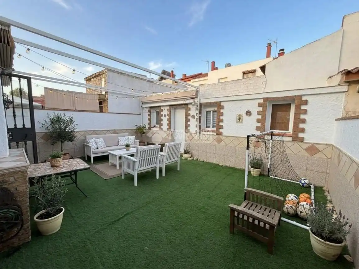 Casa bifamiliare in vendita a Núcleo urbano