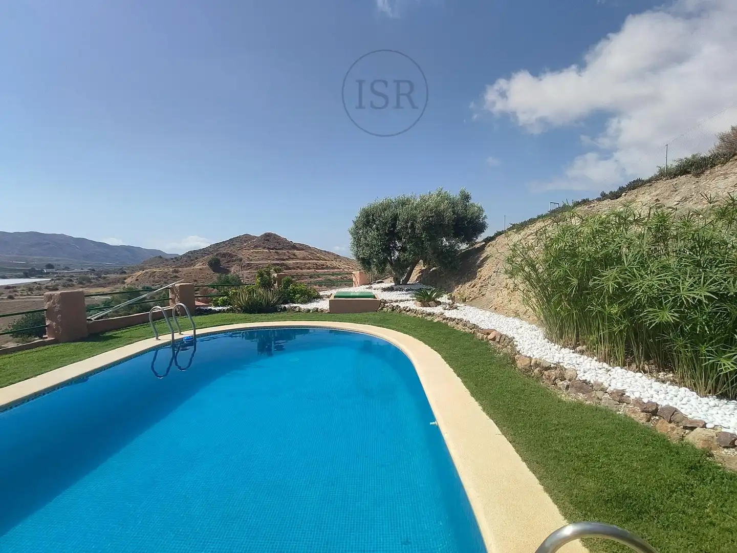 Piscina de Casa o xalet en venda en Cuevas del Almanzora amb Aire condicionat, Jardí privat i Terrassa