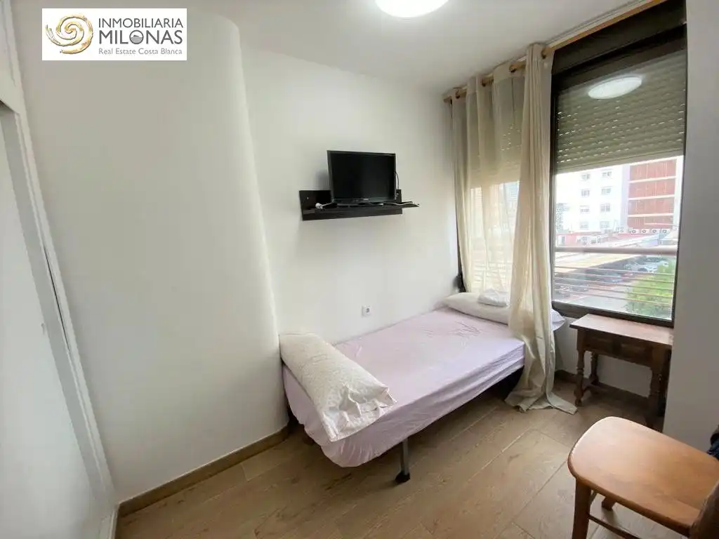Schlafzimmer von Wohnungen zum Verkauf in Benidorm mit Klimaanlage, Heizung und Möbliert