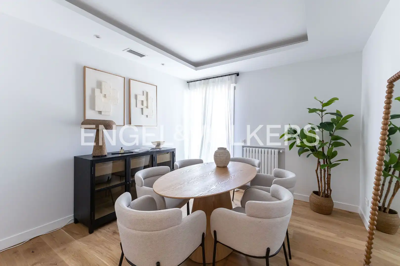 Menjador de Àtic en venda en Madrid amb Aire condicionat, Calefacció i Parquet