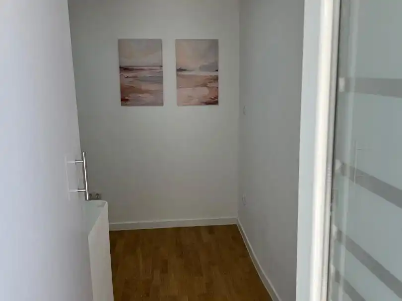 Local en venda a Calle de Ramón Gómez de la Serna, 121, Peñagrande