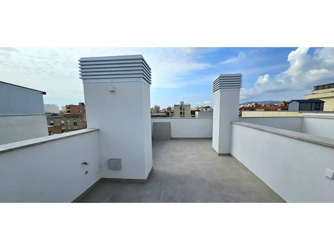 Terrasse von Dachboden zum Verkauf in  Palma de Mallorca mit Klimaanlage, Terrasse und Balkon