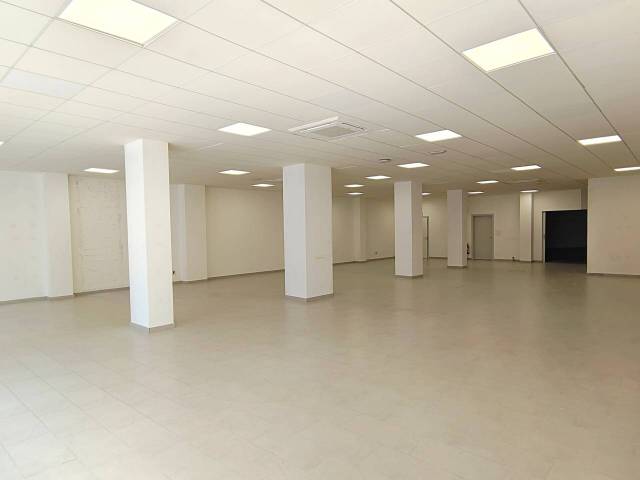 Local comercial en Venta en Barrio de Benimaclet