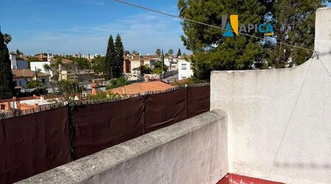 Foto 4 de Casa adosada en venta en La Barrosa, Chiclana de la Frontera
