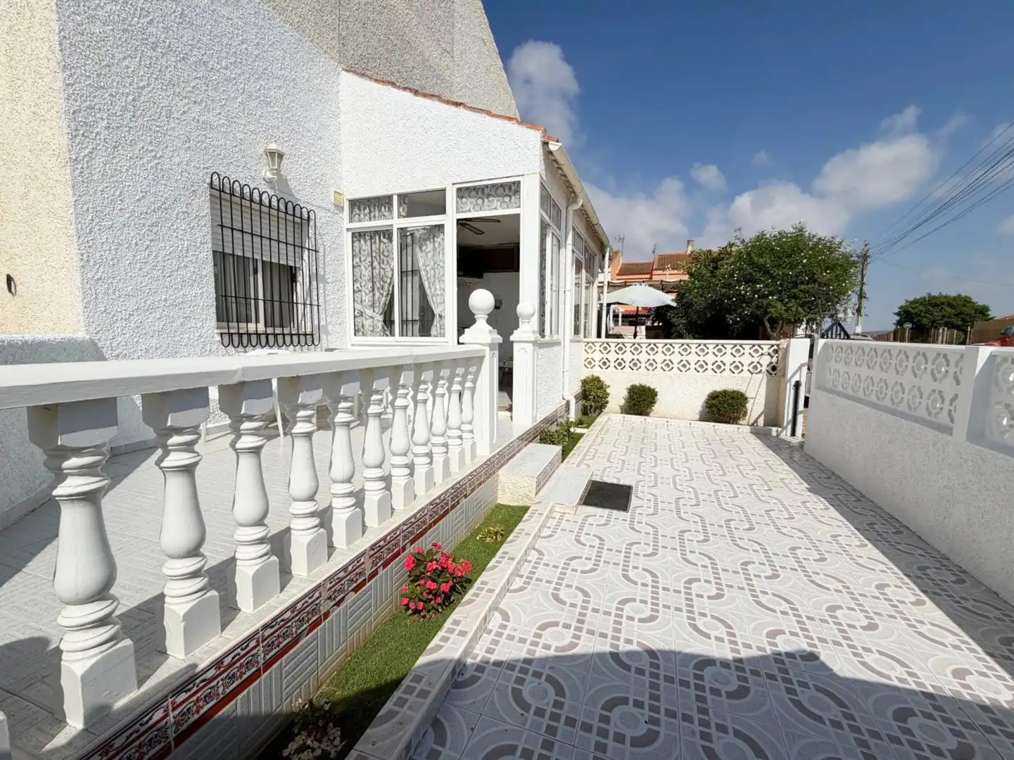 Vista exterior de Casa o xalet en venda en San Javier amb Jardí privat, Terrassa i Traster