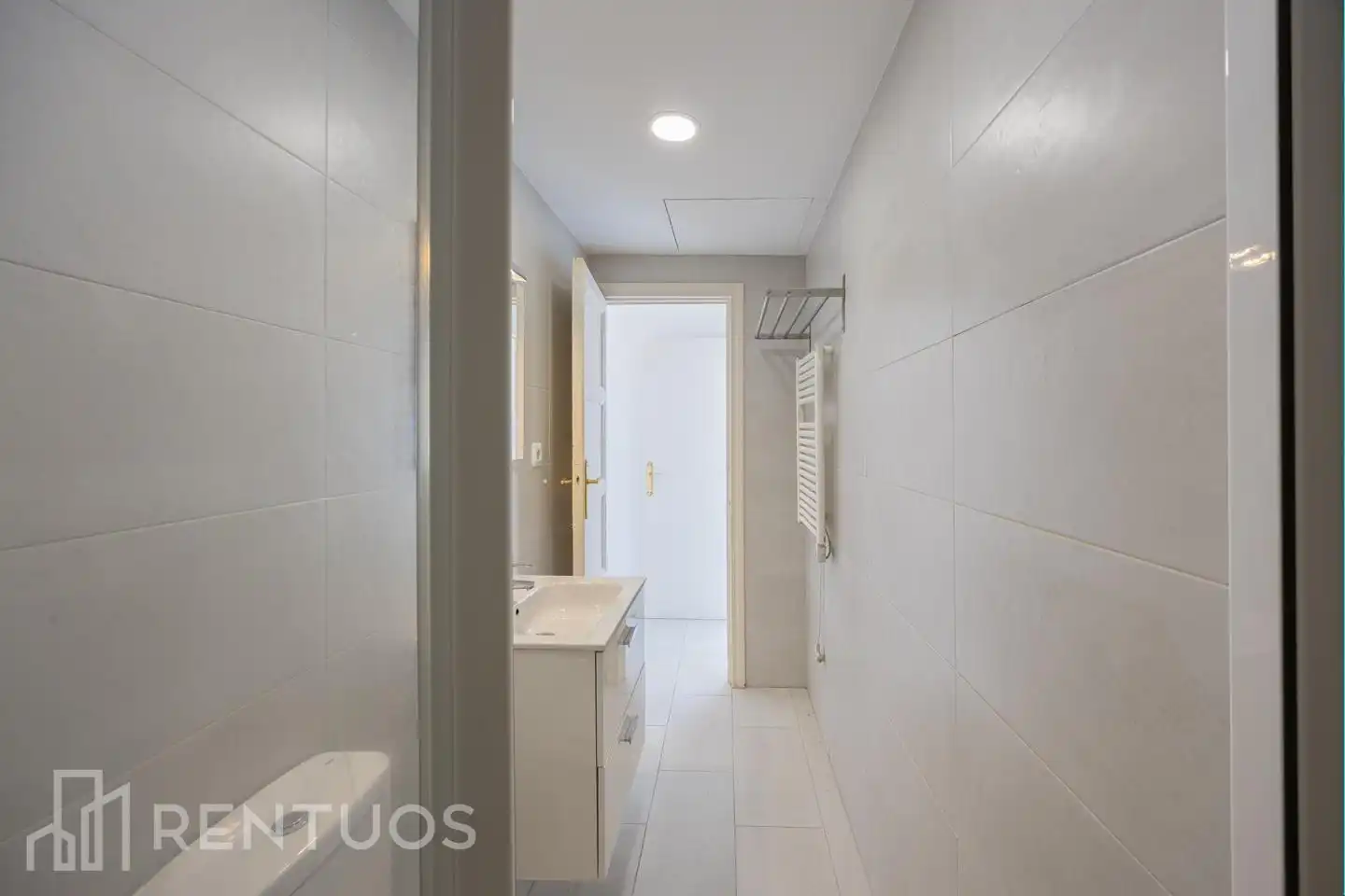 Badezimmer von Dachboden zur Miete in Madrid mit Klimaanlage, Heizung und Terrasse