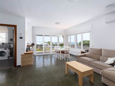 Villa avec balcon à vendre à Cabrils