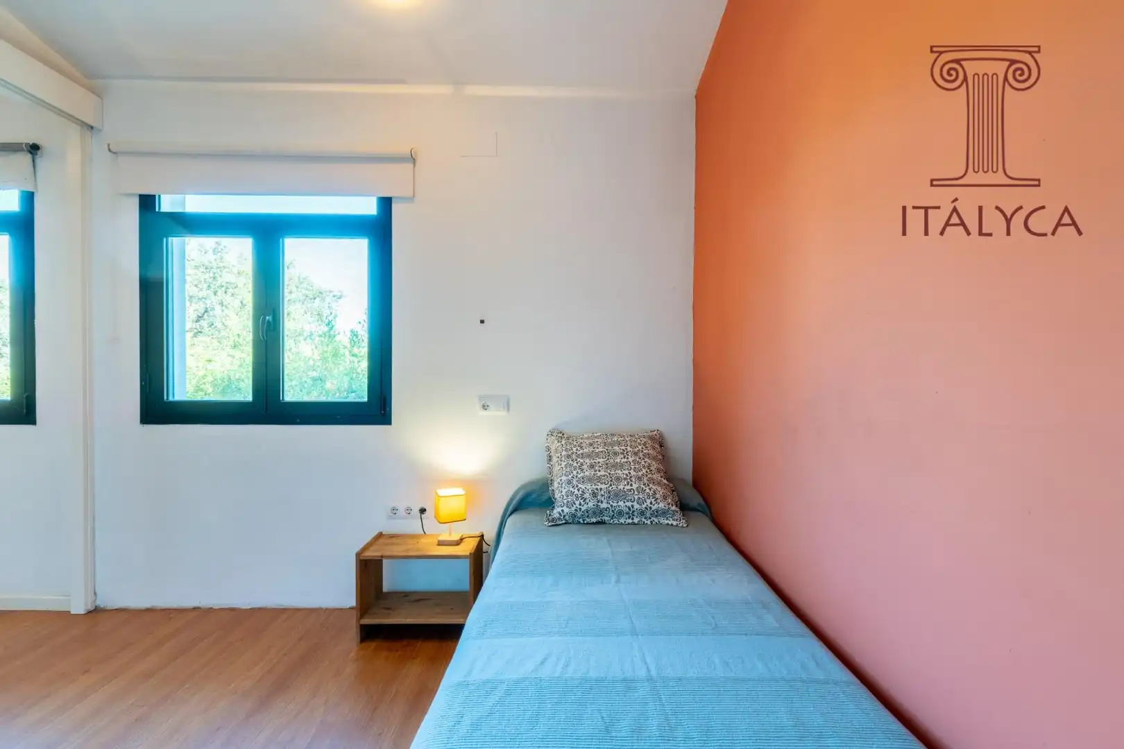Bedroom of Houses for sale in El Castillo de las Guardas  with Private garden, Terrace and Community pool