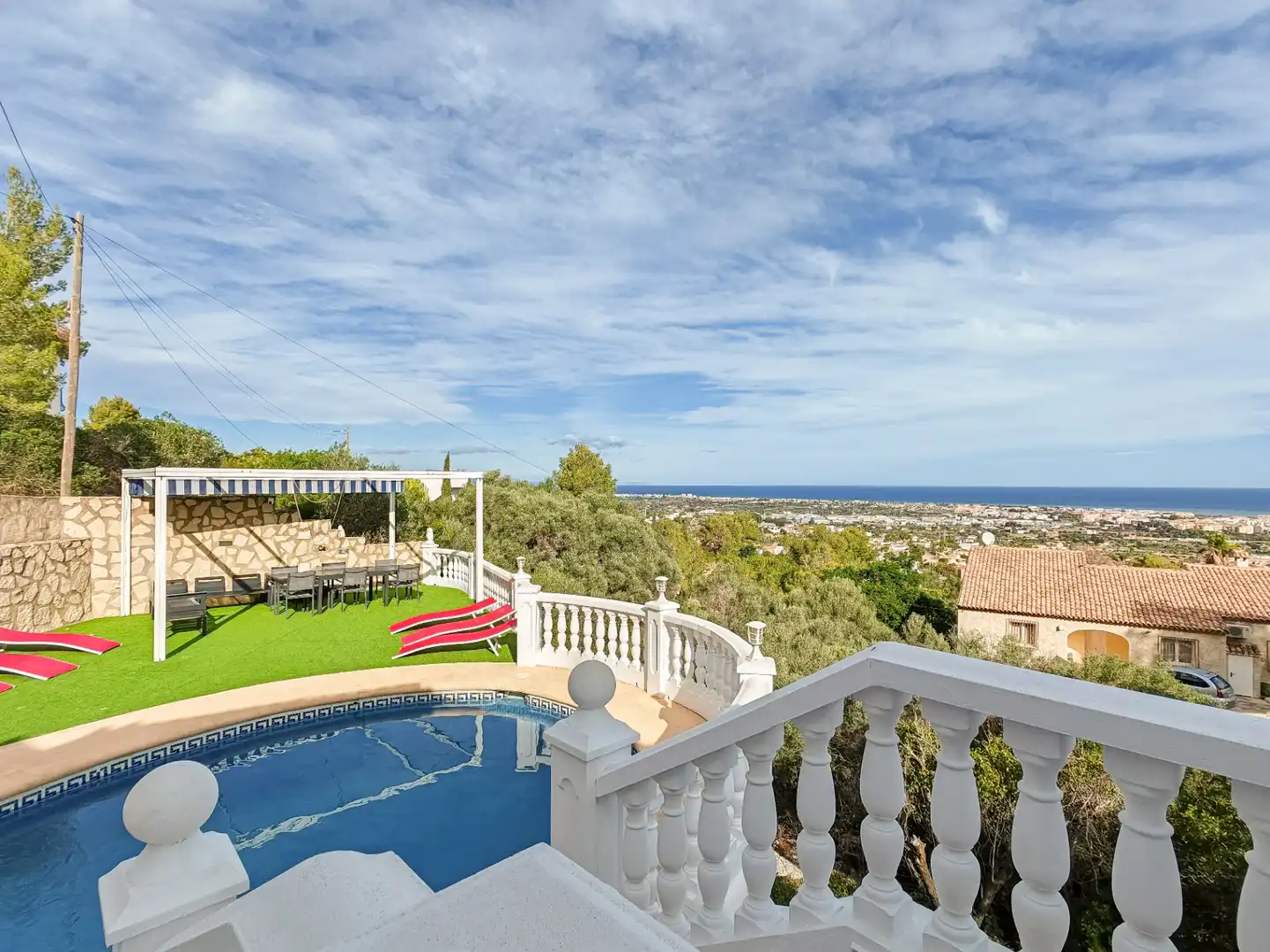 Detached house with pool for sale in Carrer de Learco, imagen 4