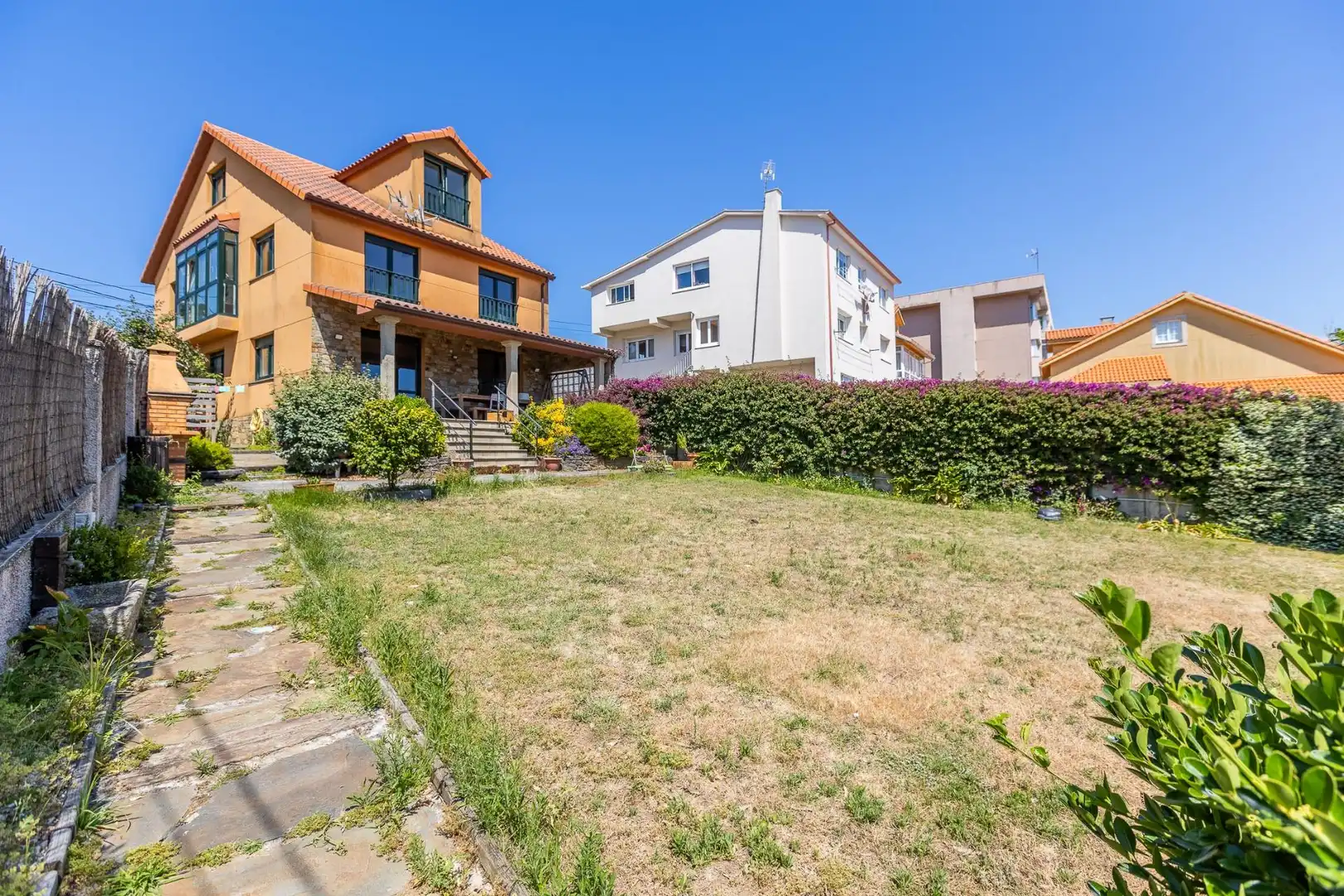 Chalet con jardín en venta en Mera - Serantes, imagen 2