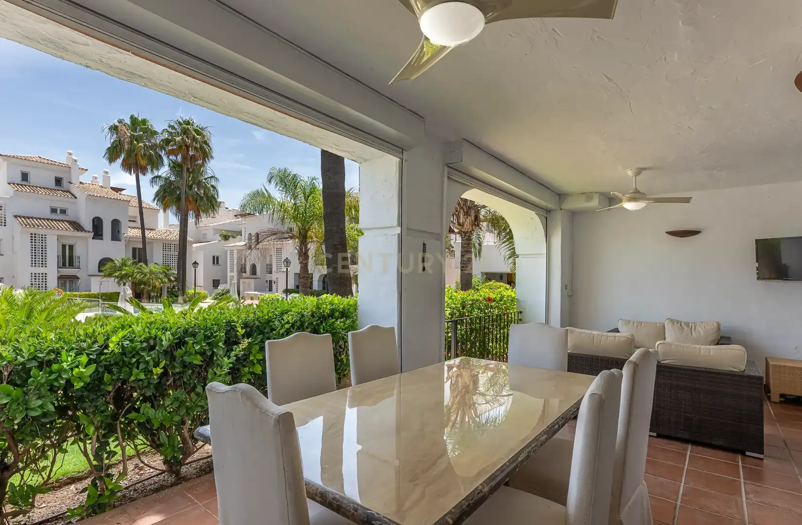 Terraza de Apartamento en venta en Marbella con Aire acondicionado, Jardín privado y Trastero