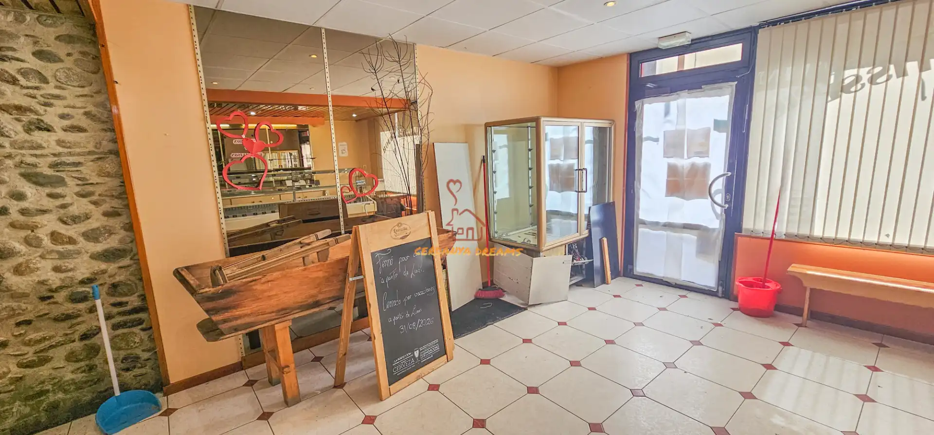 Business premises for sale in Avenue Porte de France 40, imagen 6