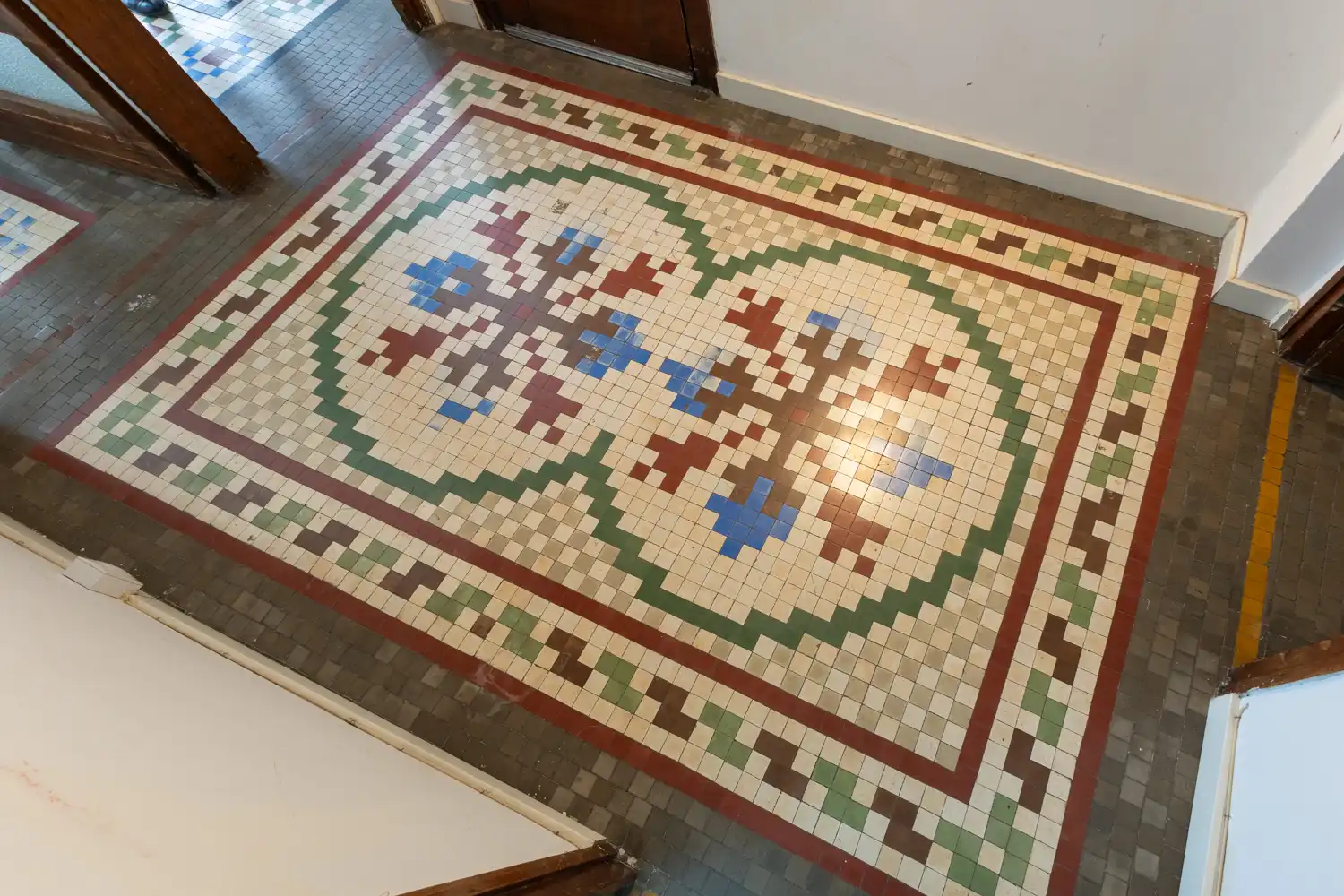 Flat for sale in Valencia  with Heating and Terrace
