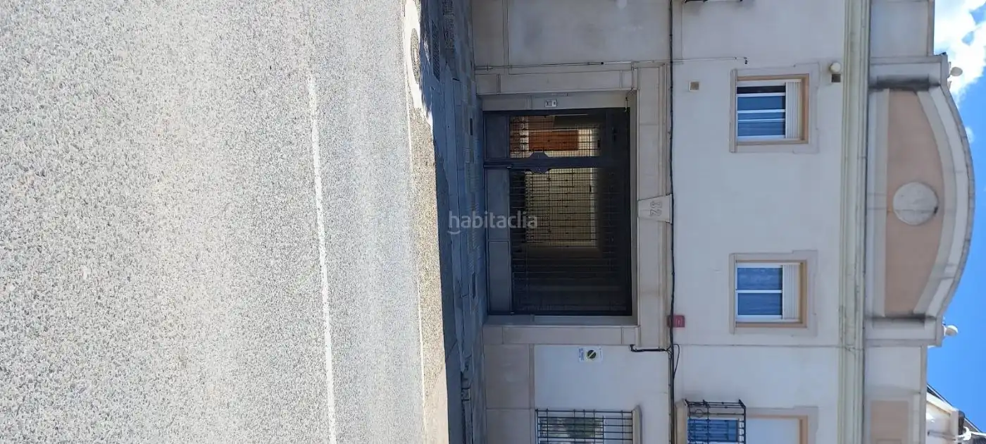 Individuel à vendre à Avenida de Santa María 32, imagen 2