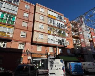 Exterior view of Flat for sale in Valladolid Capital  with Heating and Balcony