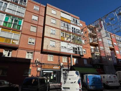 Exterior view of Flat for sale in Valladolid Capital  with Heating and Balcony