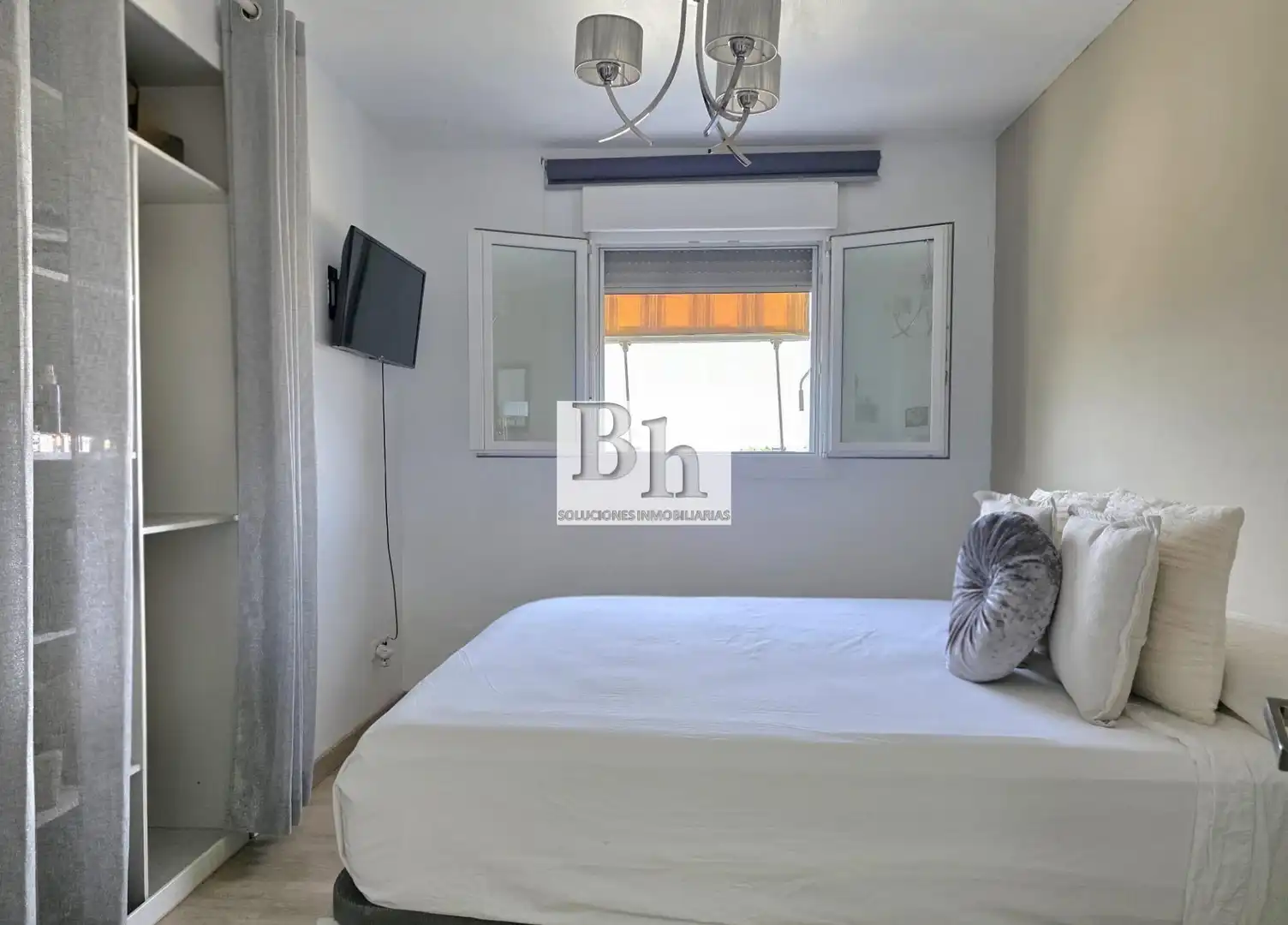 Habitación de Ático en venta en Málaga con Aire acondicionado, Calefacción y Terraza