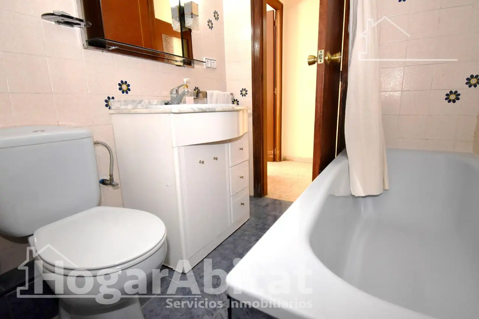 Baño de Piso en venta en Alaquàs con Aire acondicionado, Calefacción y Terraza