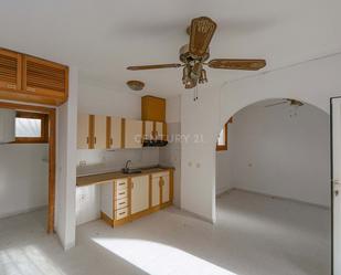 Kitchen of House or chalet for sale in San Miguel de Salinas