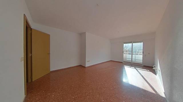 Piso en Venta en C/ Doctor Esquerdo en Carolinas Altas