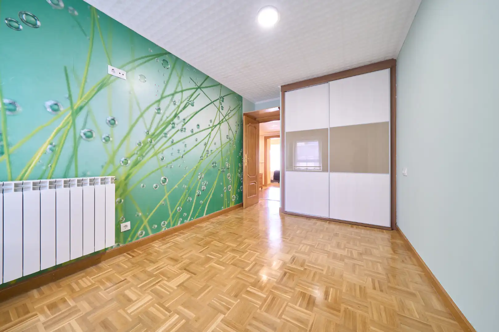 Habitación de Piso en venta en Vitoria - Gasteiz con Terraza