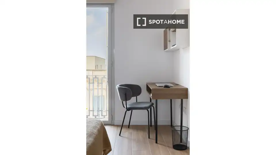 Bedroom of Flat for rent in Barcelona  with Air Conditioner, Heating and Furnished