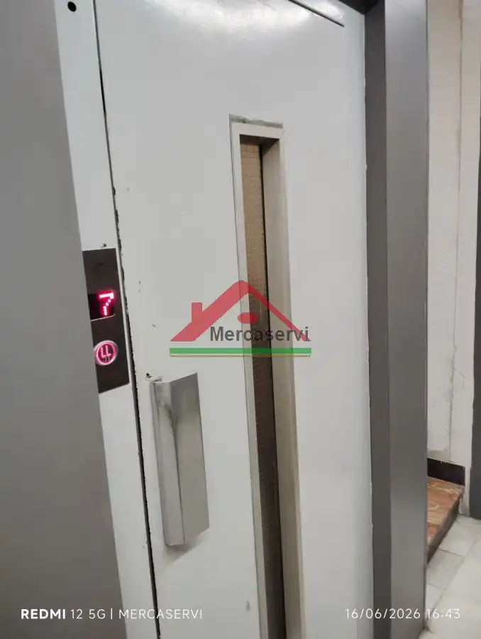 Flat for sale in Valencia  with Storage room