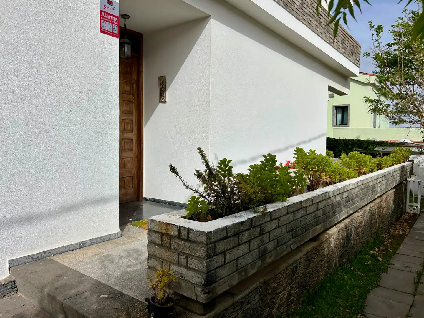 Vista exterior de Casa o xalet en venda en Las Palmas de Gran Canaria amb Calefacció, Jardí privat i Parquet