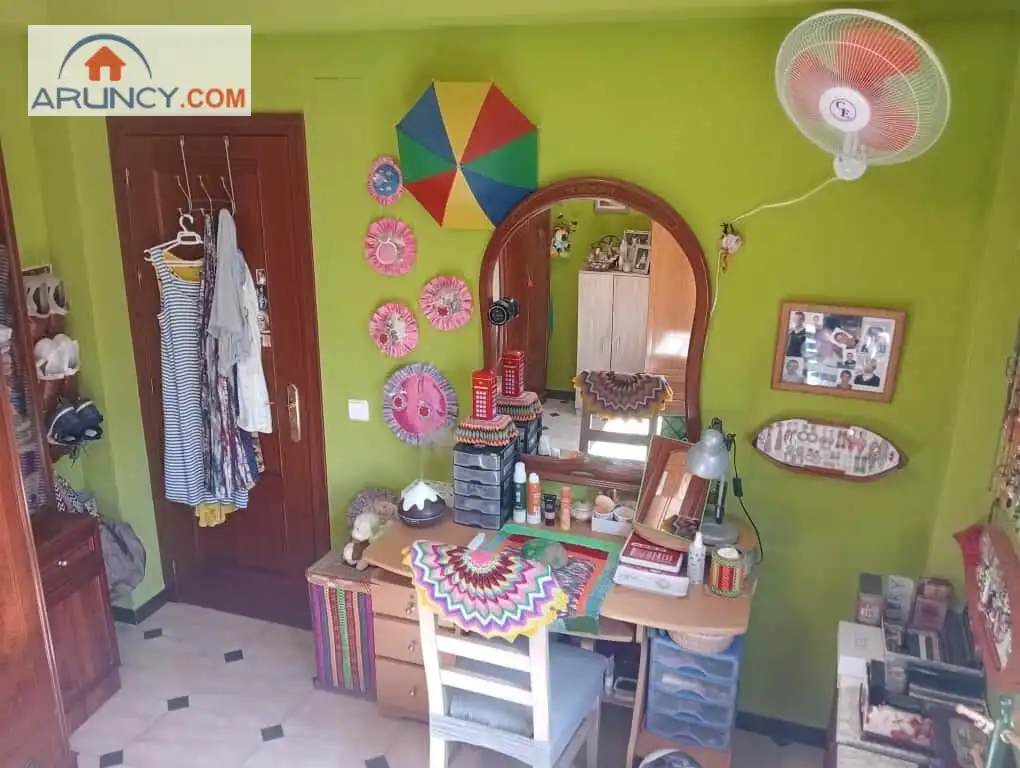 Habitación de Casa o chalet en venta en Sevilla con Calefacción, Terraza y Trastero