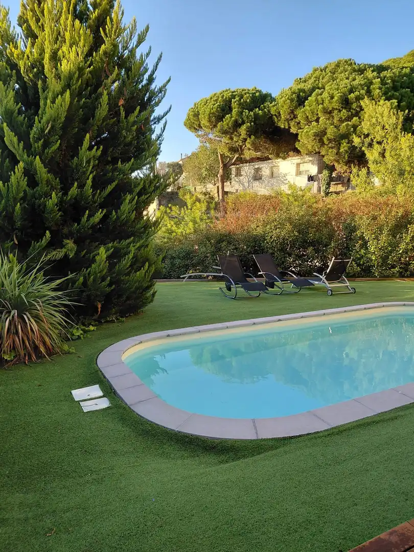 Swimming pool of Houses for sale in Vilanova del Vallès  with Air Conditioner, Heating and Private garden