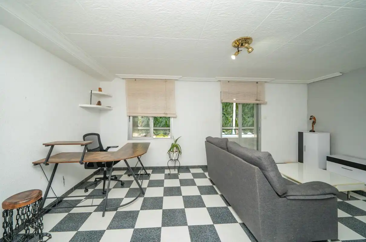 Flat for sale in Alicante / Alacant  with Heating and Furnished
