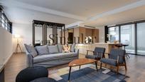 Living room of Planta baja for sale in  Barcelona Capital  with Heating, Storage room and Community pool