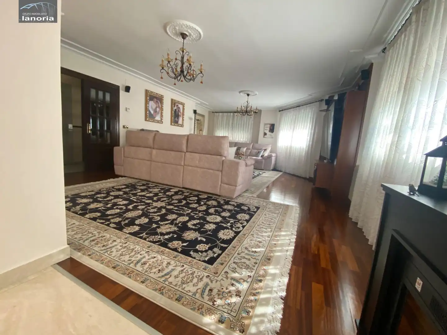 Living room of Detached homes for sale in Albacete  with Air Conditioner, Heating and Parquet flooring