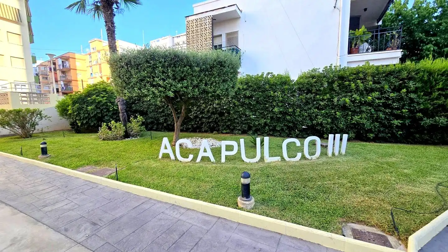 Vista exterior de Apartamento de alquiler en Gandia con Aire acondicionado, Terraza y Piscina comunitaria