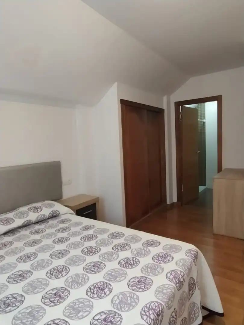 Habitación de Ático en venta en Cariño con Parquet, Amueblado y Horno