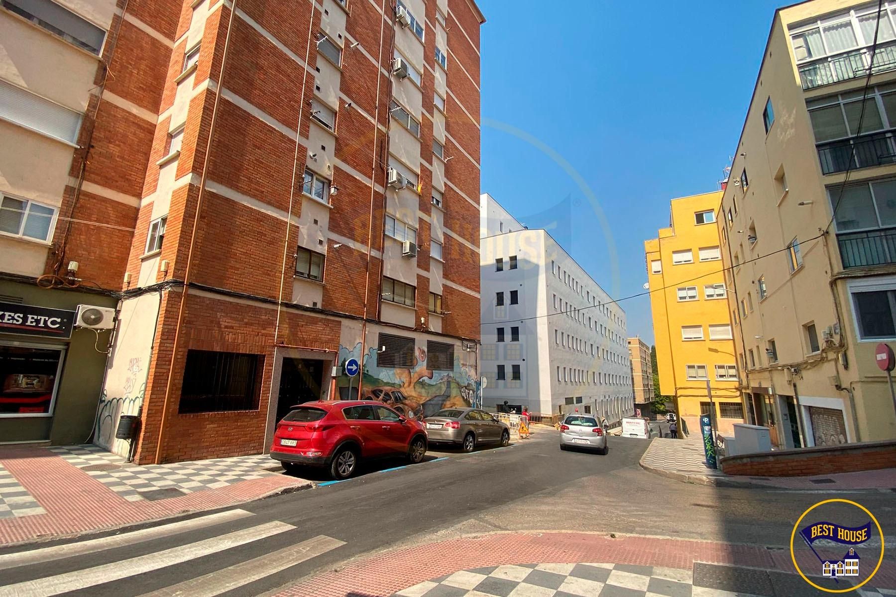 Vista exterior de Pis en venda en Cuenca Capital amb Terrassa, Traster i Balcó