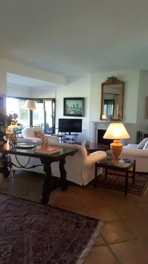 Sala d'estar de Casa o xalet de lloguer en Sotogrande amb Aire condicionat, Calefacció i Jardí privat