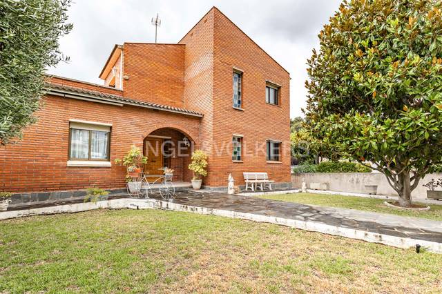 Casa-chalet en Venta en Mas Trader - Corral d'En Tort - Corral d'En Cona