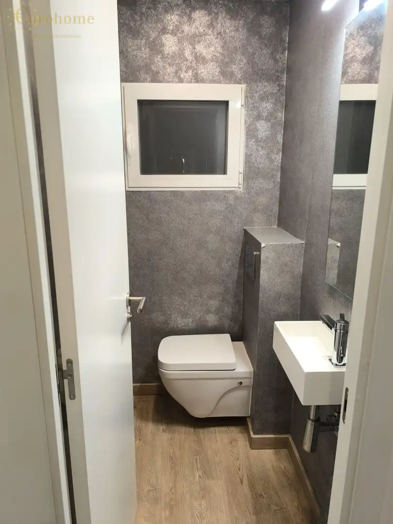 Badezimmer von Wohnung zum Verkauf in Madrid mit Terrasse und Alarm