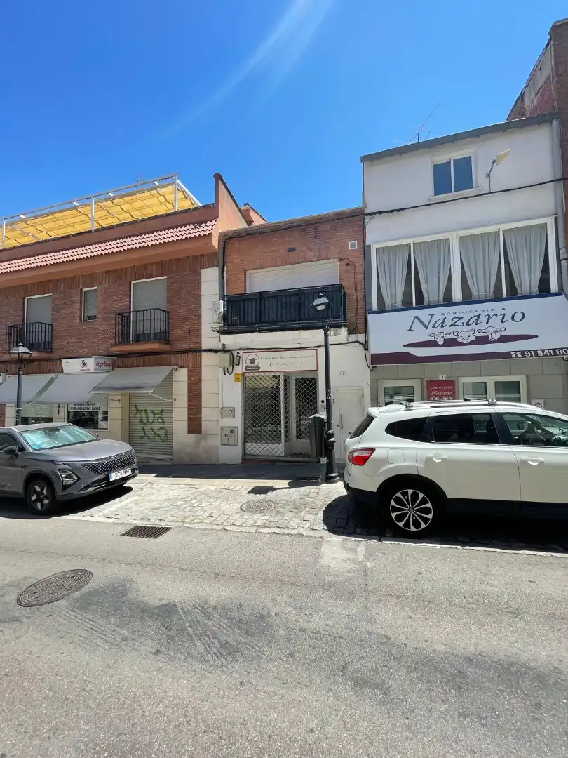 Vista exterior de Edifici en venda en San Agustín del Guadalix