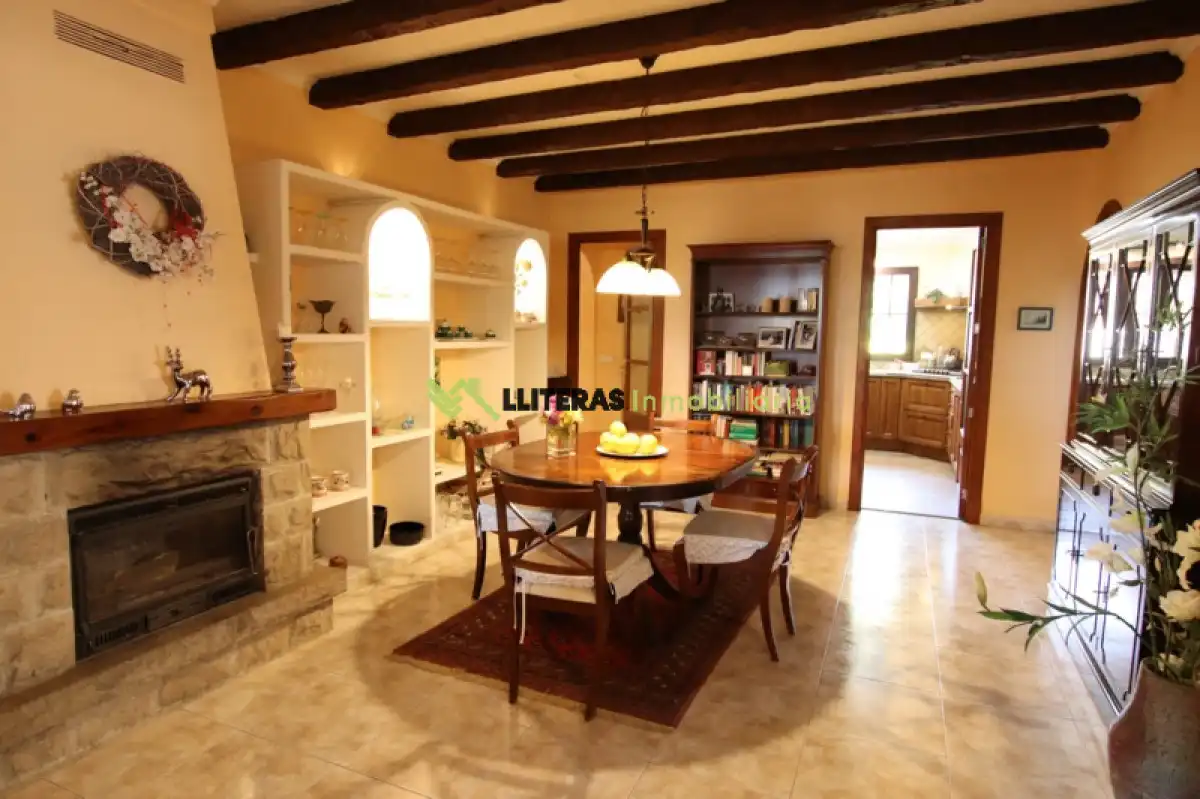 Esszimmer von Country house zum Verkauf in Inca mit Klimaanlage, Privatgarten und Terrasse