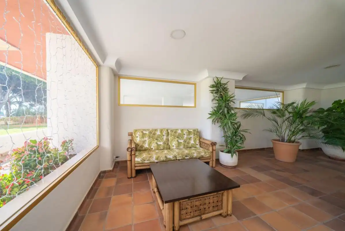 Sala de estar de Piso en venta en El Campello con Calefacción, Jardín privado y Terraza